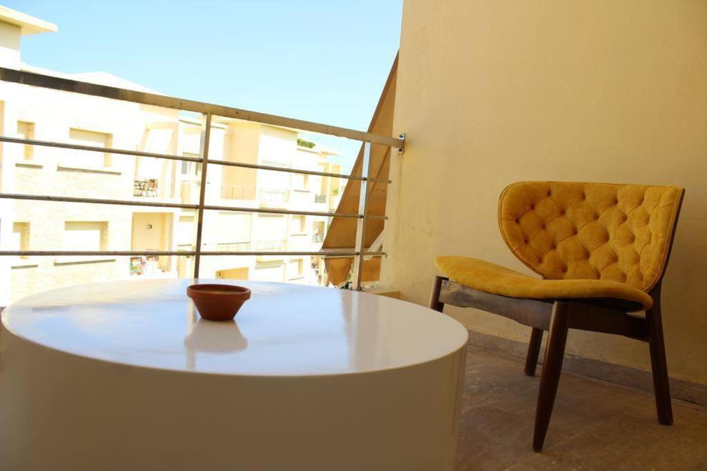 Appt 22 Bloc G- Hicherraton Plage Residence Bella Vista, Bouznika Bay الصخيرات المظهر الخارجي الصورة