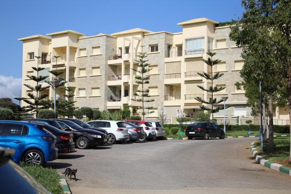 Appt 22 Bloc G- Hicherraton Plage Residence Bella Vista, Bouznika Bay الصخيرات المظهر الخارجي الصورة